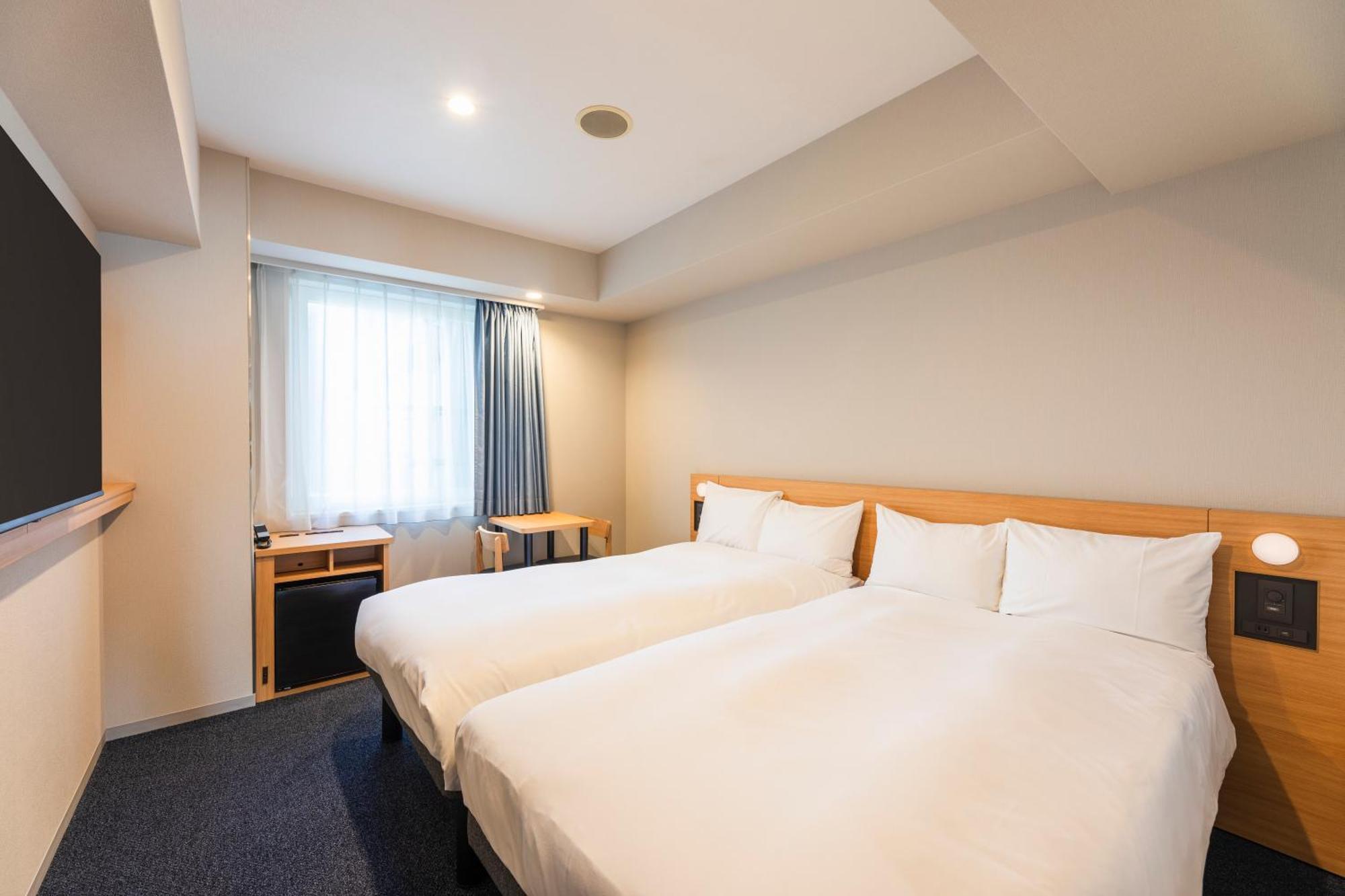 Sotetsu Fresa Inn Yokohama Totsuka Bagian luar foto