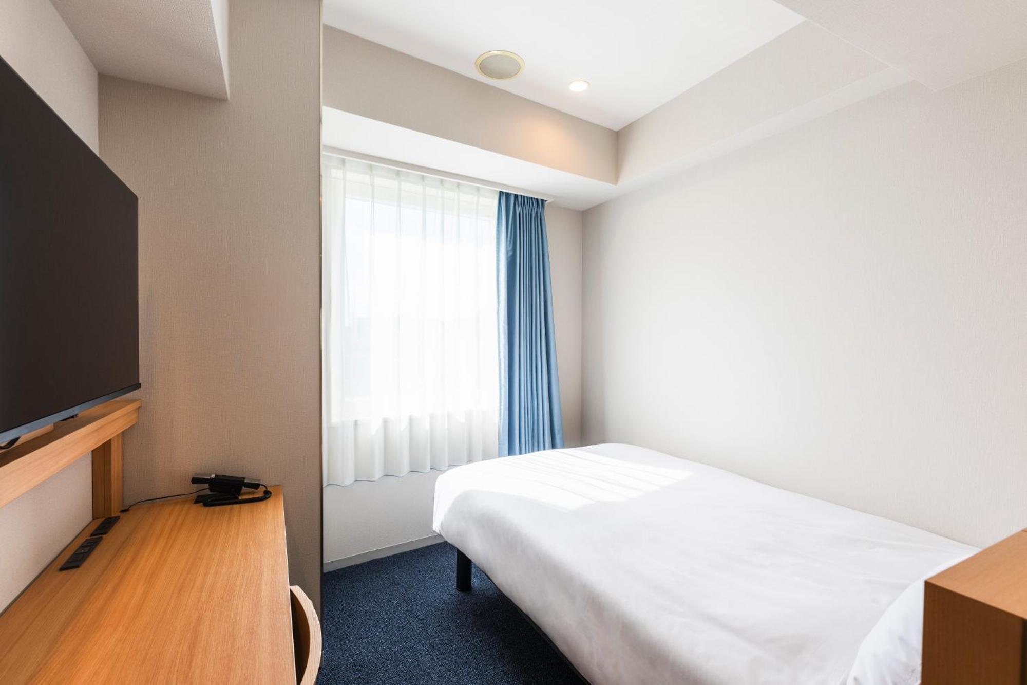Sotetsu Fresa Inn Yokohama Totsuka Bagian luar foto